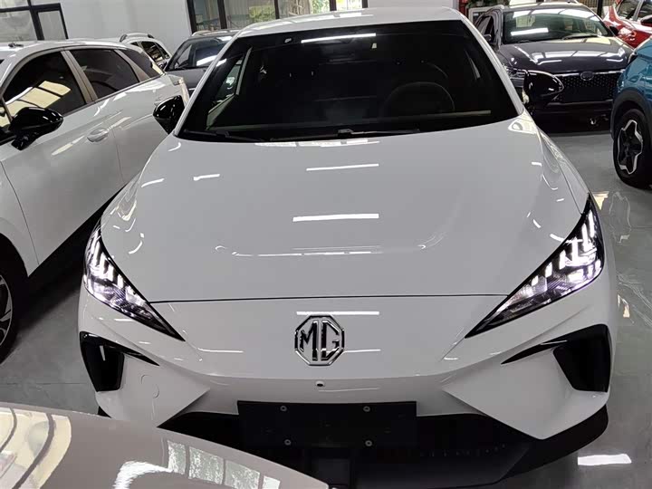 Фото 3 - MG Motor 4 EV