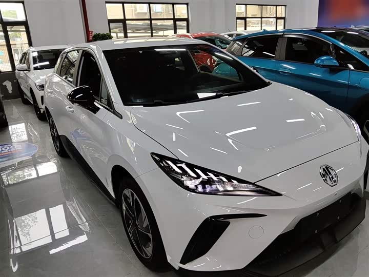 Фото 4 - MG Motor 4 EV