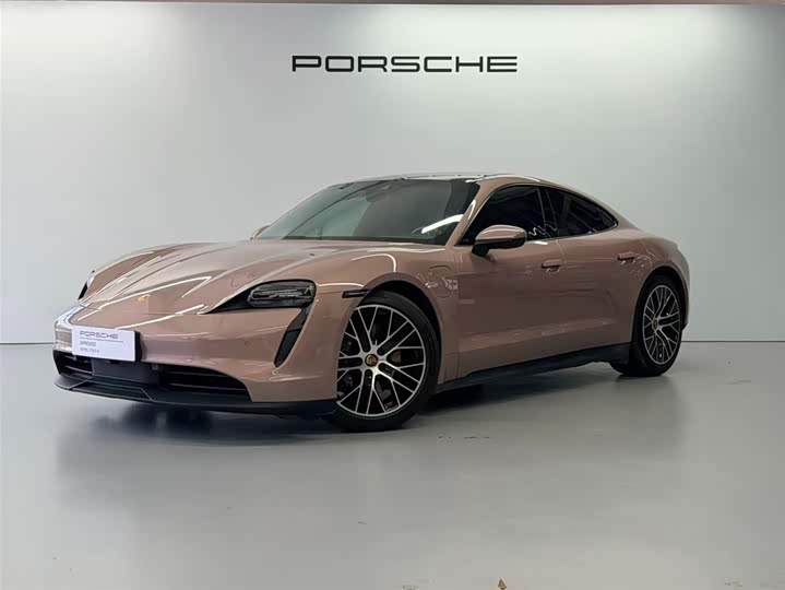 Фото 1 - Porsche Taycan