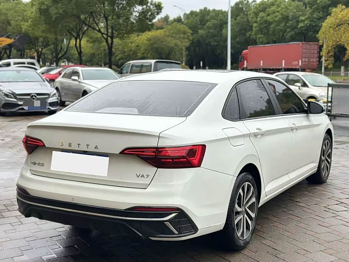 Фото 4 - Jetta VA7