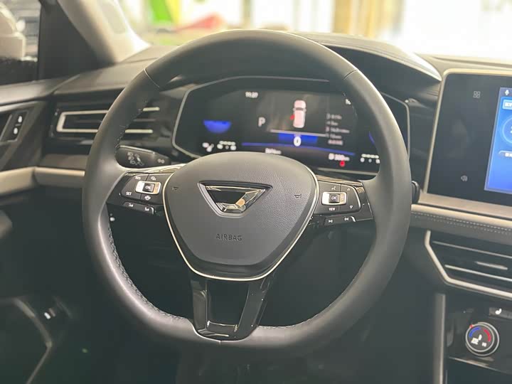 Фото 5 - Jetta VA7