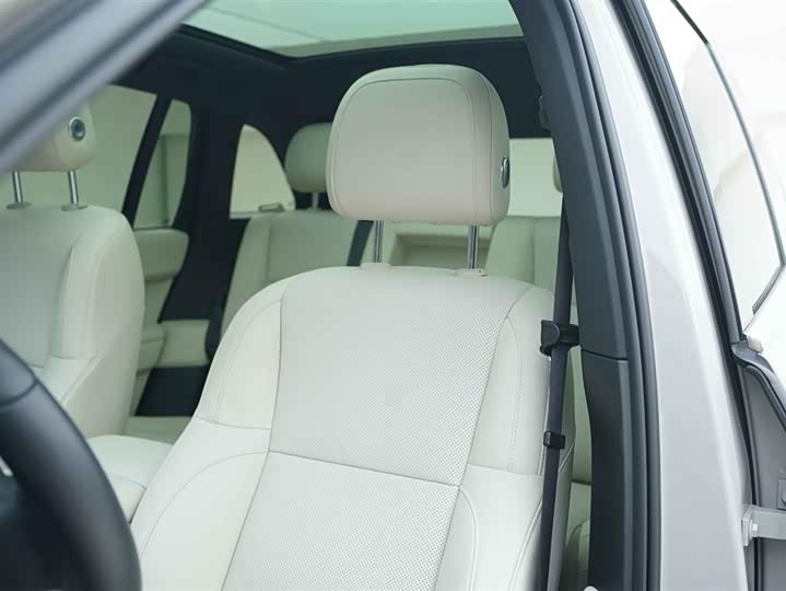 Фото 13 - LiXiang L6