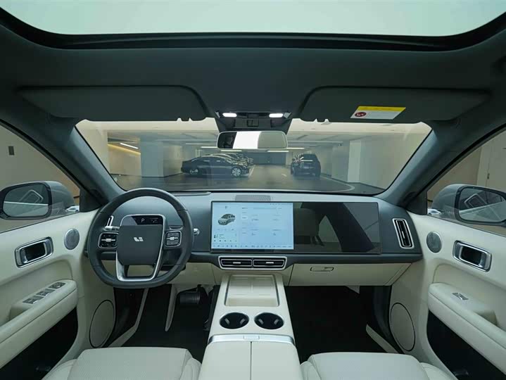 Фото 19 - LiXiang L6