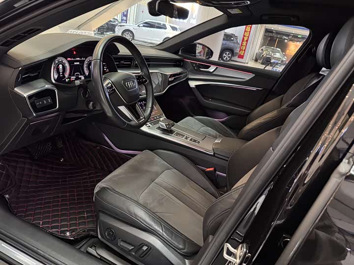 Фото 5 - Audi A6L