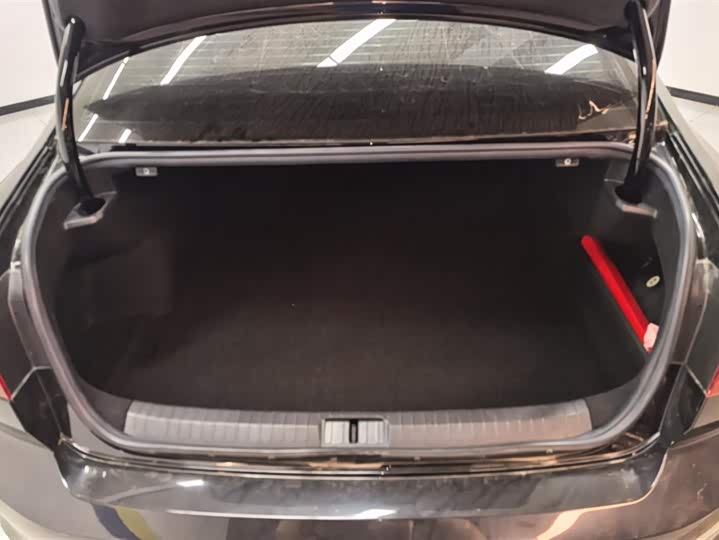 Фото 4 - Volkswagen Magotan