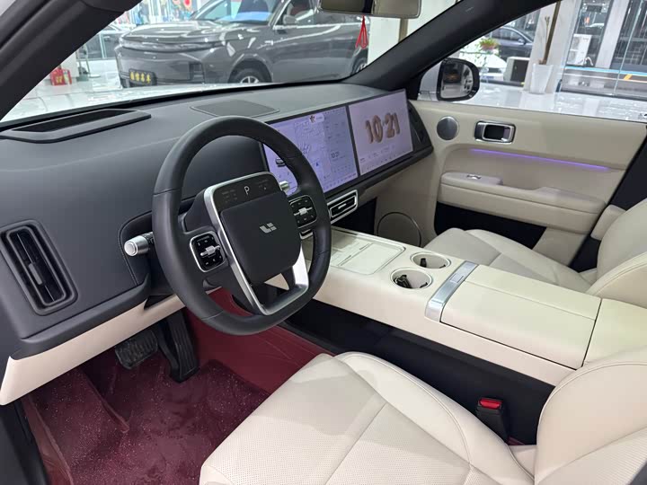 Фото 7 - LiXiang L6