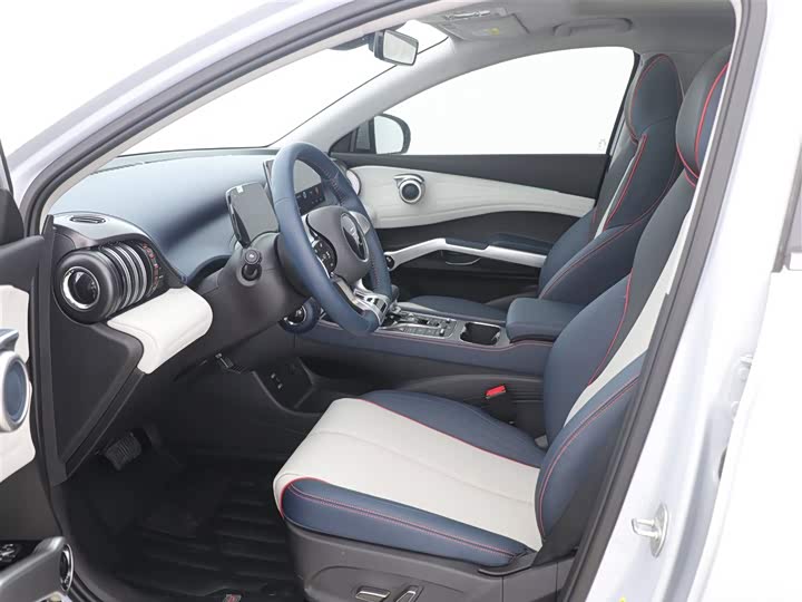 Фото 12 - BYD Yuan Plus