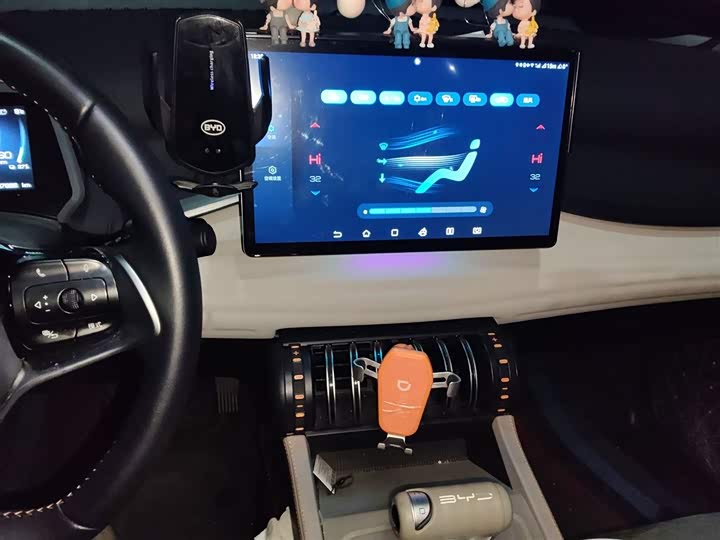 Фото 6 - BYD Yuan Plus