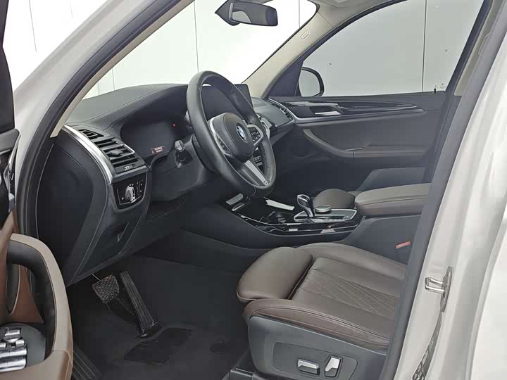 Фото 13 - BMW X3