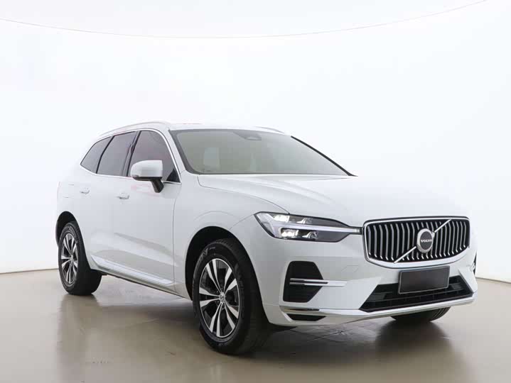 Фото 3 - Volvo XC60