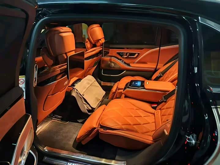 Фото 5 - Mercedes-Benz Maybach S-Class
