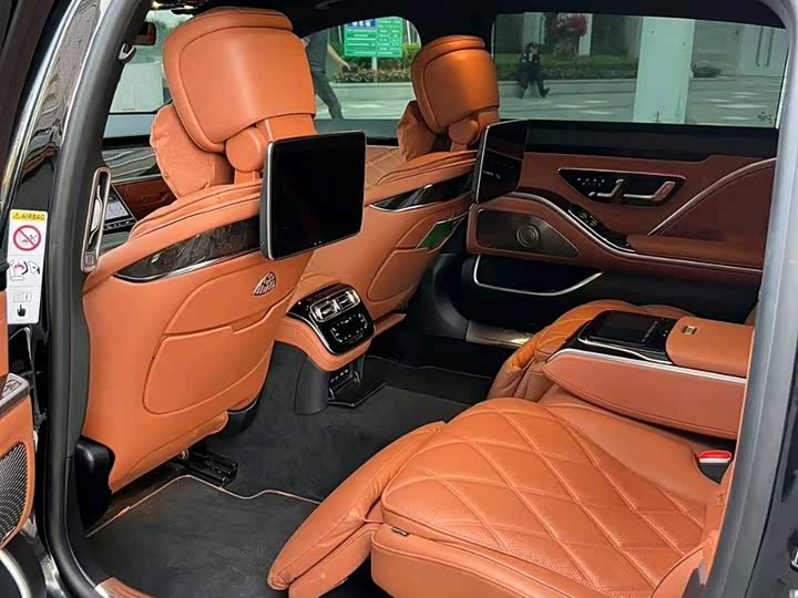Фото 8 - Mercedes-Benz Maybach S-Class