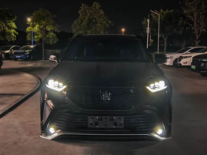 Фото 2 - Toyota Crown Kluger