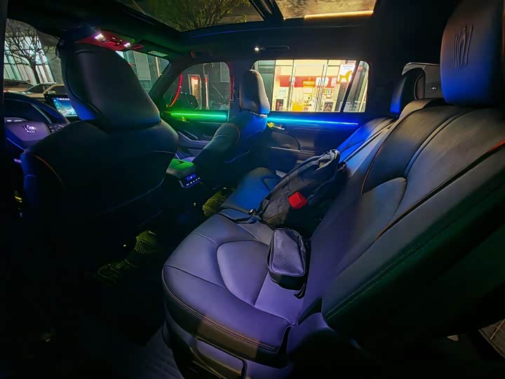 Фото 5 - Toyota Crown Kluger