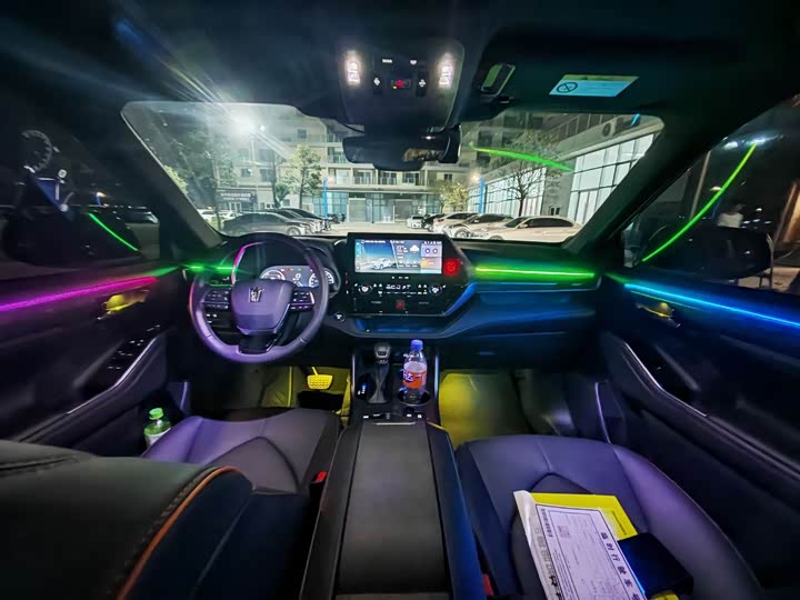 Фото 6 - Toyota Crown Kluger