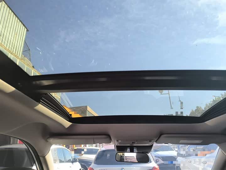 Фото 18 - Nissan X-Trail