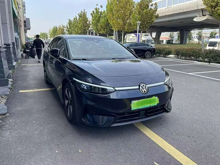 Фото 1 - Volkswagen ID.7 Vizzion