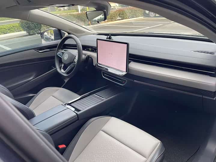 Фото 8 - Volkswagen ID.7 Vizzion