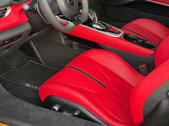 Фото 14 - Lotus Emira