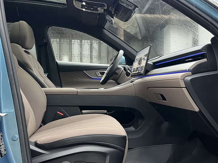 Фото 10 - Chery Tiggo 8 Plus C-DM