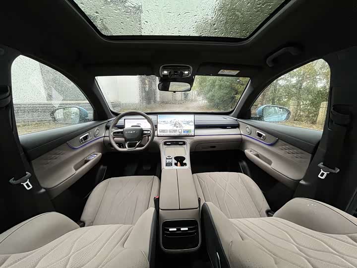 Фото 13 - Chery Tiggo 8 Plus C-DM