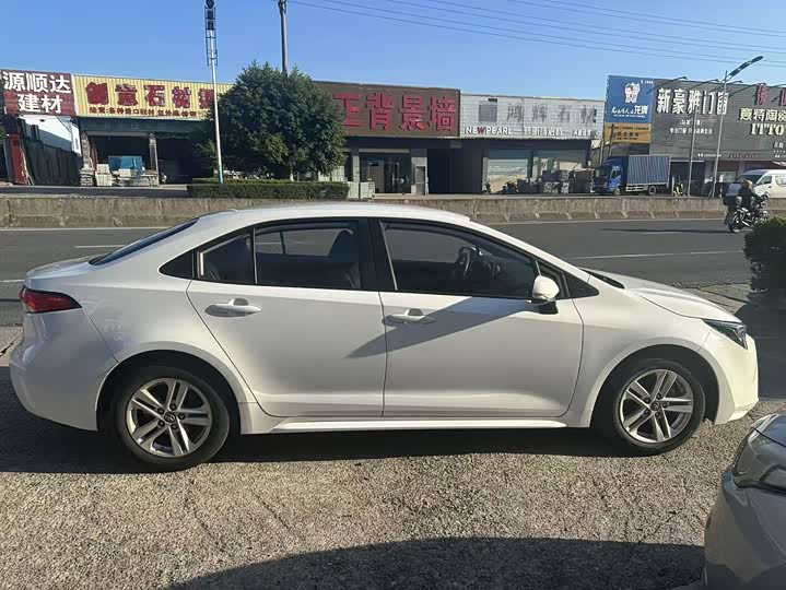 Фото 4 - Toyota Levin