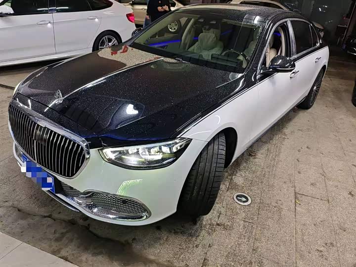 Фото 1 - Mercedes-Benz Maybach S-Class
