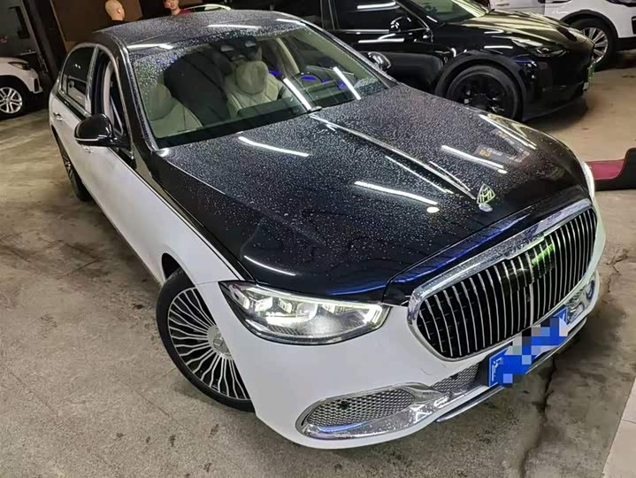 Фото 2 - Mercedes-Benz Maybach S-Class