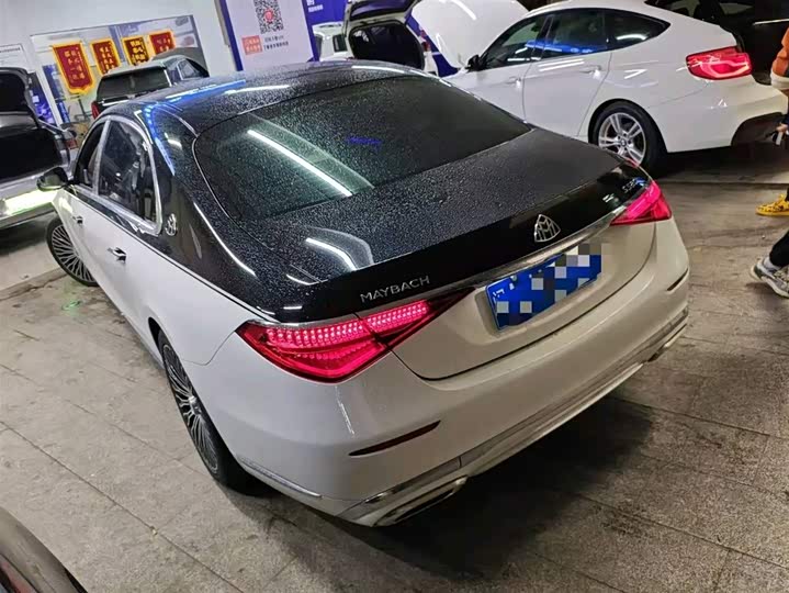 Фото 3 - Mercedes-Benz Maybach S-Class
