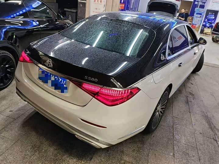 Фото 6 - Mercedes-Benz Maybach S-Class