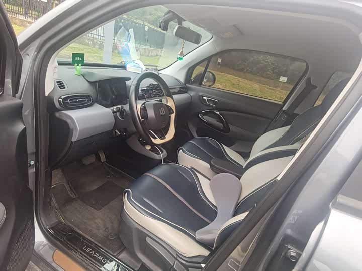 Фото 3 - Leapmotor T03