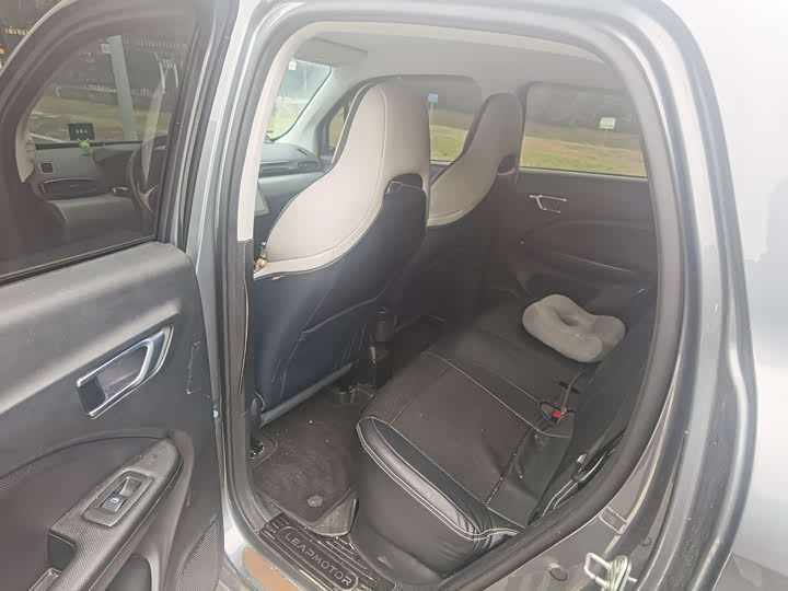 Фото 7 - Leapmotor T03