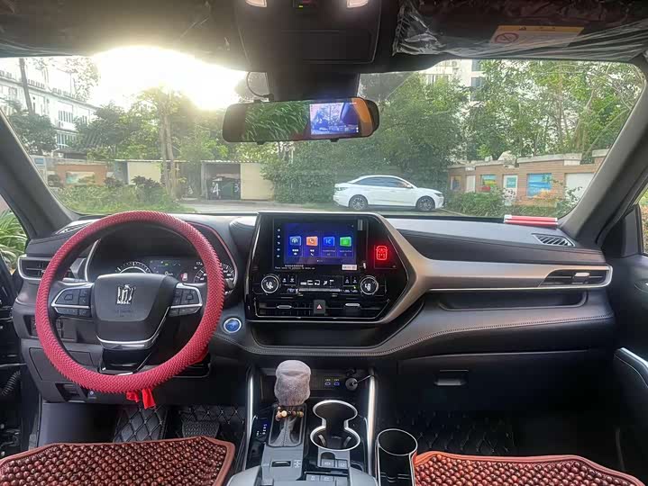 Фото 5 - Toyota Crown Kluger