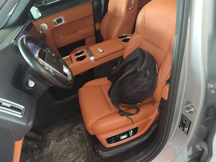 Фото 15 - LiXiang L8