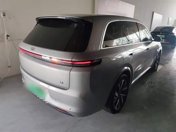 Фото 7 - LiXiang L8