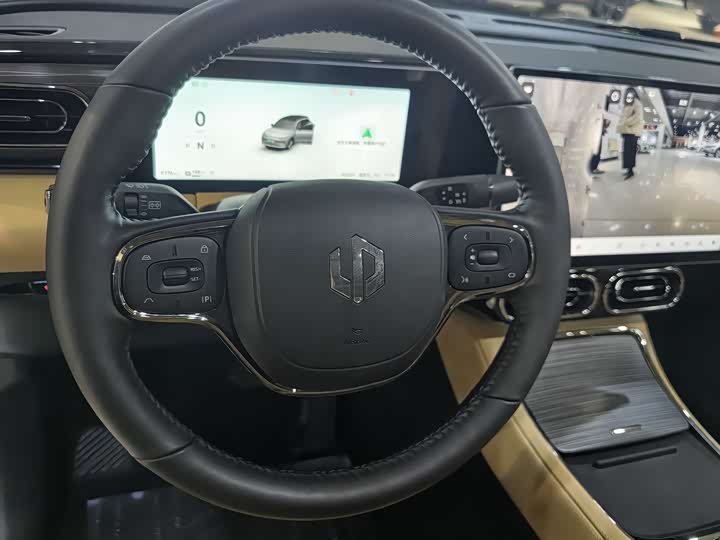 Фото 18 - Leapmotor C11