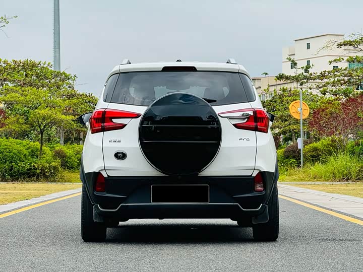 Фото 16 - BYD Yuan Pro