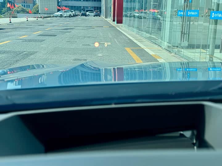 Фото 12 - BMW 8 Series