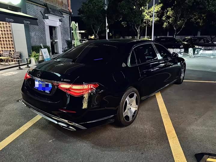 Фото 2 - Mercedes-Benz Maybach S-Class