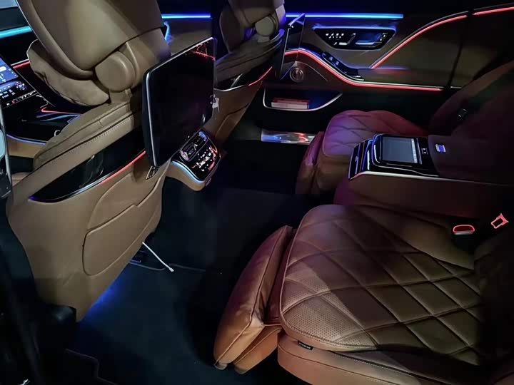 Фото 5 - Mercedes-Benz Maybach S-Class