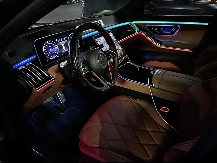 Фото 6 - Mercedes-Benz Maybach S-Class