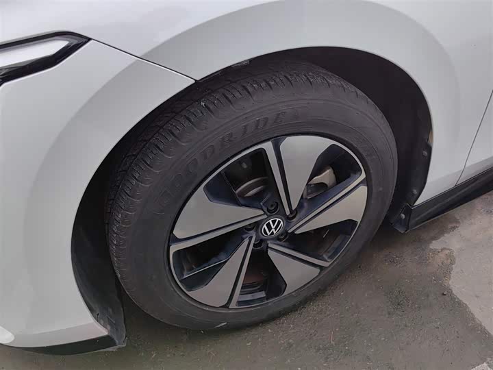 Фото 23 - Volkswagen ID.7 Vizzion