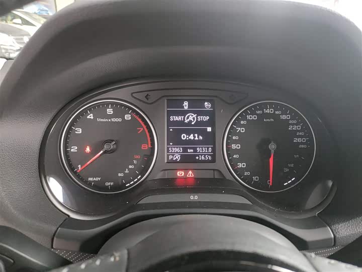 Фото 12 - Audi Q2L