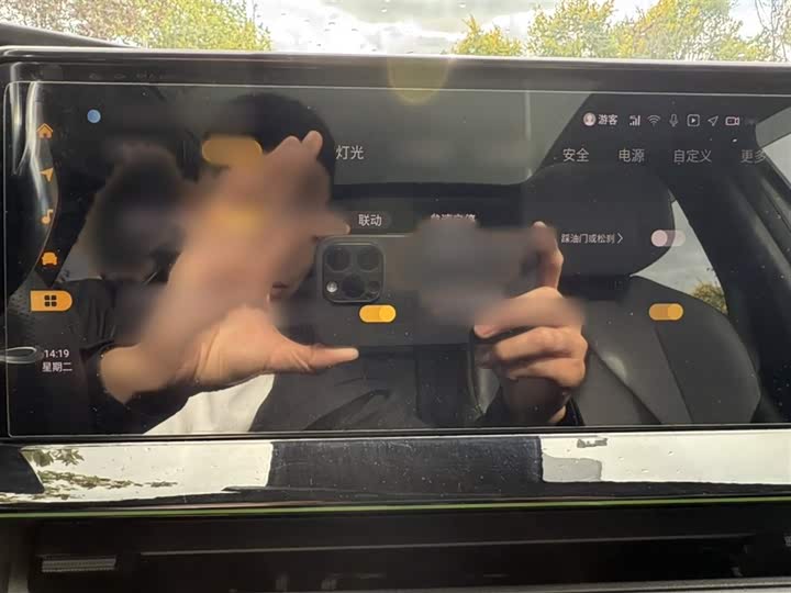 Фото 16 - Changan UNI-V