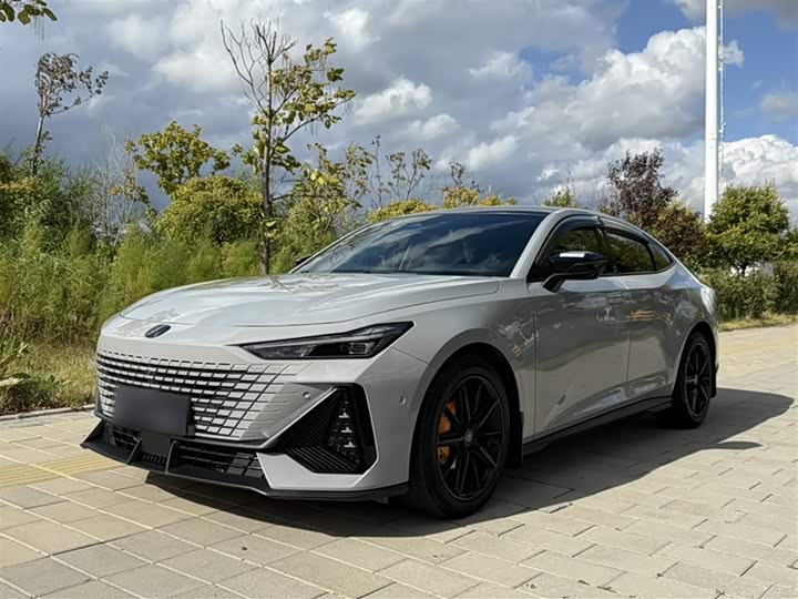 Фото 3 - Changan UNI-V