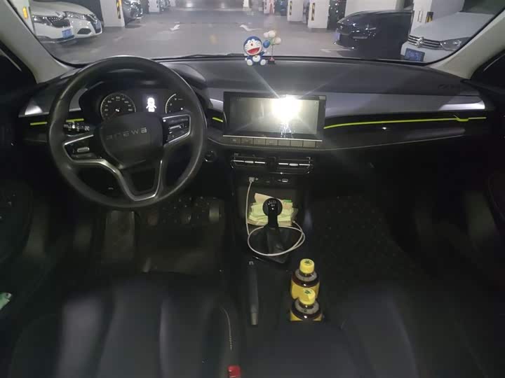 Фото 20 - Roewe i5