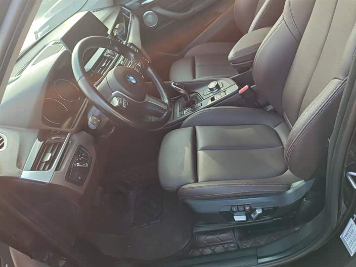 Фото 15 - BMW X1