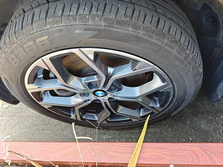 Фото 23 - BMW X1