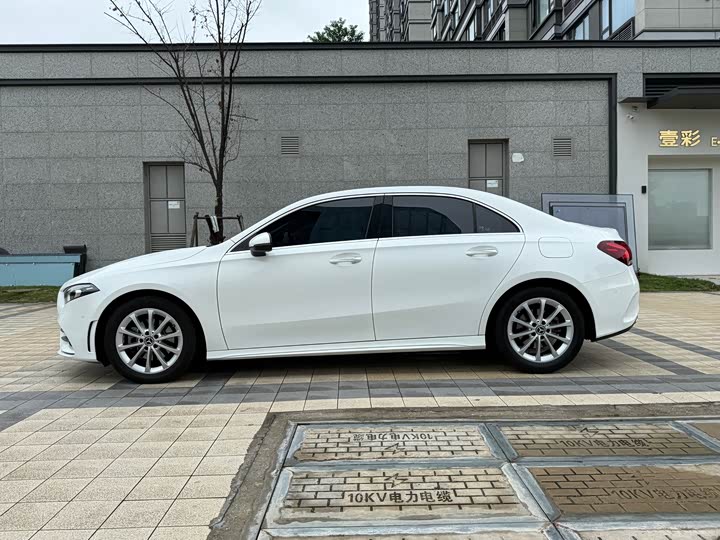 Фото 12 - Mercedes-Benz A-Class