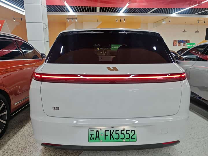 Фото 2 - LiXiang L7